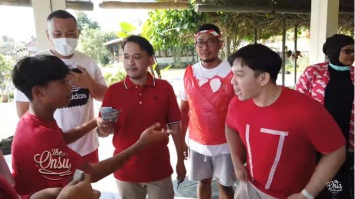 Betrand Peto dan Jordi Onsu saat protes pada Ruben Onsu.