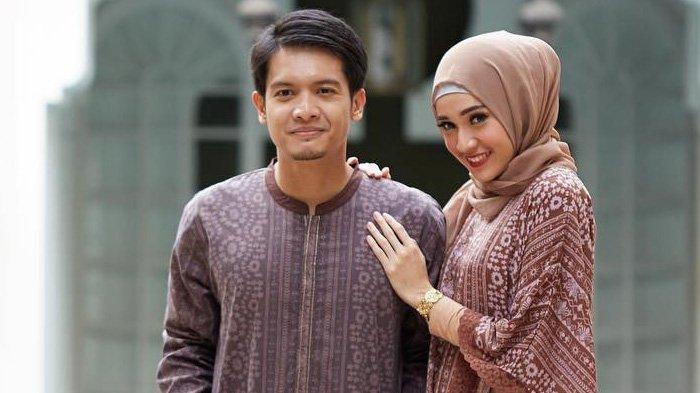 Dimas Seto dan Dhini Aminarti