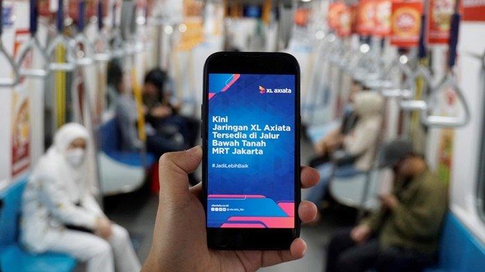Keberadaan jaringan dan sinyal XL Axiata di MRT Jakarta telah menjadi kebutuhan pelanggan untuk tetap terhubung dan produktif.