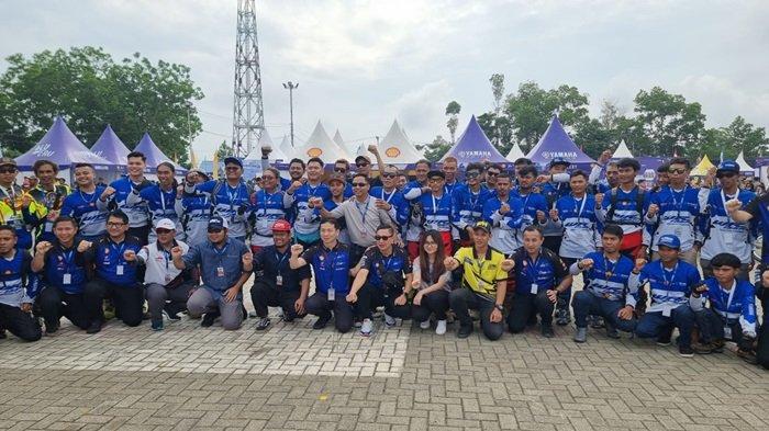 Kemeriahan penyelenggaraan seri 2 Shell bLU cRU Yamaha Enduro Challenge mengisi akhir pekan yang berbeda di Sanggau, Kalimantan Barat