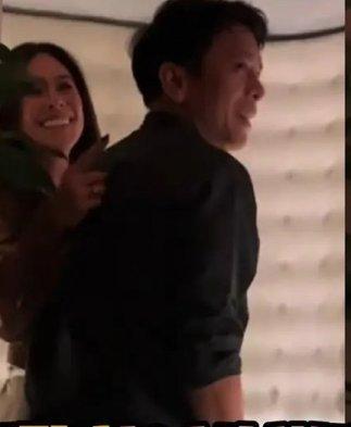 Ariel Noah dan Wulan Guritno tepergok berduaan.