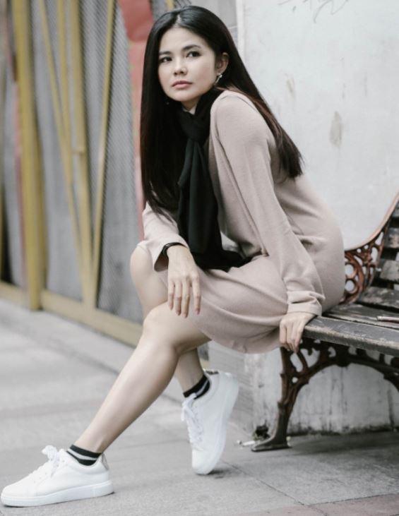 Karina Ranau cantik bak model