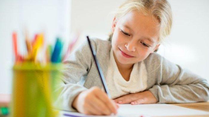 Ilustrasi siswa belajar mandiri
