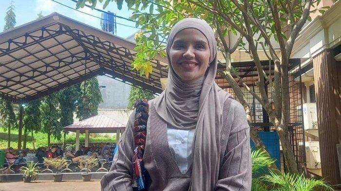 Aldila Jelita saat ditemui di Pengadilan Agama Jakarta Selatan, Senin (3/4/2023).