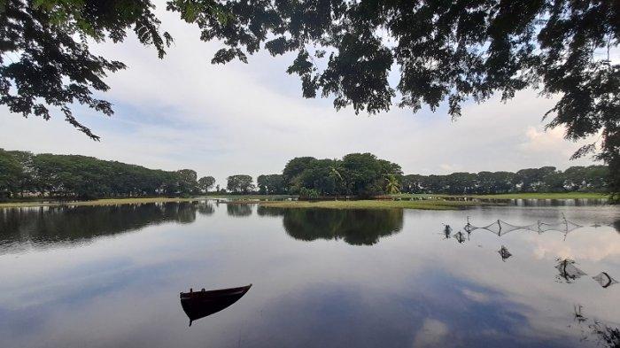 Suasana di Danau Tasikardi di Desa Margasana, Kecamatan Kramatwatu, Kabupaten Serang