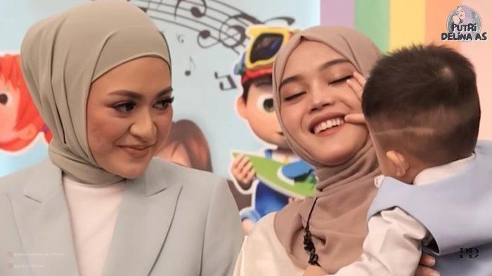 Momen haru Nathalie Holscher dan Putri Delina, baby Adzam minta digendong kakaknya