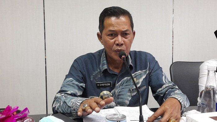 Wali Kota Serang Syafrudin, yang menjabat Ketua DPD PAN Provinsi Banten.
