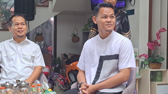 Masyarakat Purbalingga kini dipastikan memiliki bupati dan wakil bupati yang baru, yaitu Fahmi Muhammad Hanif-Dimas Prasetyahani.