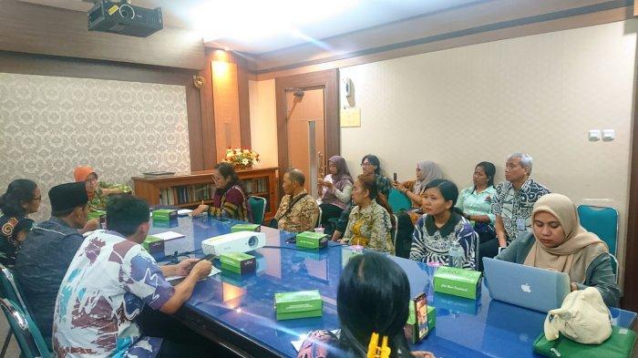 Sejumlah penghayat kepercayaan dari Kabupaten Cilacap beraudensi dengan Pemprov Jateng, Rabu (24/1/2024).