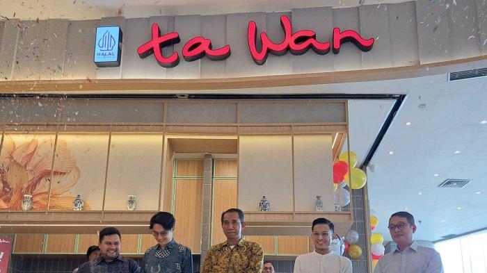 Grand Opening Resto Ta Wan, restoran Chinese bersertifikat Halal membuka gerainya yang ke-90 di Rita Supermall Purwokerto, Rabu (4/10/2023).