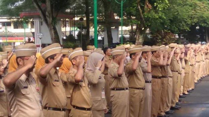 Suasana apel sejumlah ASN di lingkungan Pemkab Banyumas.