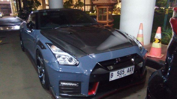 DISITA - Mobil Nissan GTR yang disita Kejaksaan Agung, Jakarta, Sabtu (12/4/2025)