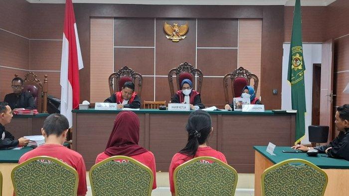 Sidang kasus penggelapan 143 unit handphone PT Sat Nusapersada, Selasa (6/8/2024) (Ucik Suwaibah/Tribun Batam)
