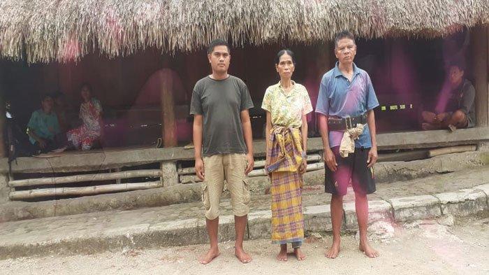 Keluarga Intan di Sumba Barat, Provinsi Nusa Tenggara Timur. Intan, art di Batam jadi korban penganiayaan majikannya