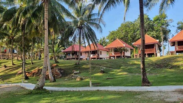 Benan Island Resort di wisata Pulau Benan, Kecamatan Katang Bidara, Kabupaten Lingga, Provinsi Kepri