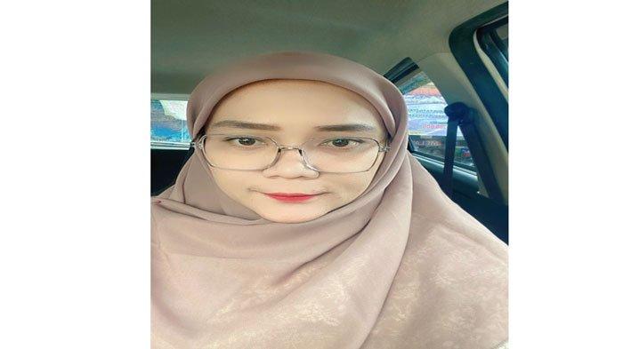 Rona Tanjung,S.Kom.,M.Si, Dosen Universitas Riau Kepulauan.