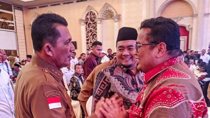 Gubernur Kepri Ansar Ahmad menegaskan komitmen Pemerintah Provinsi Kepulauan Riau dalam mendukung pelaksanaan Pilkada Serentak tahun 2024 dalam Rapat Koordinasi (Rakor) Kesiapan Penyelenggaraan Pilkada Serentak Tahun 2024 Wilayah Sumatera yang berlangsung di Regale International Convention Center, Medan, Sumatera Utara, pada Selasa (9/7/2024).