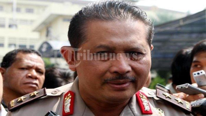Anton Bachrul Alam saat masih Kepala Divisi Humas Polri.