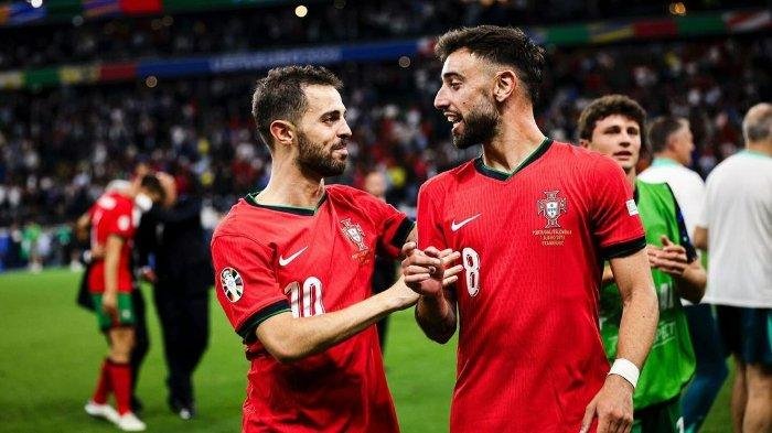 Bintang Manchester City, Bernardo Silva, sampai beri julukan 'Profesor Penalti' kepada Bruno Fernandes ketika bermain di timnas Portugal untuk Euro.