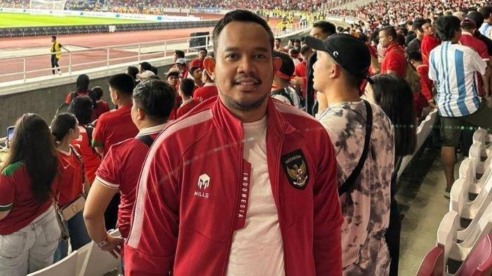 DILAPOR KE POLISI- Fajri Akbar, Anggota DPRD Sumut Fraksi Demokrat dilapor ke polisi oleh pegawai bank berinisial SNL atas tuduhan kekerasan seksual. Pelapor hamil tiga bulan.