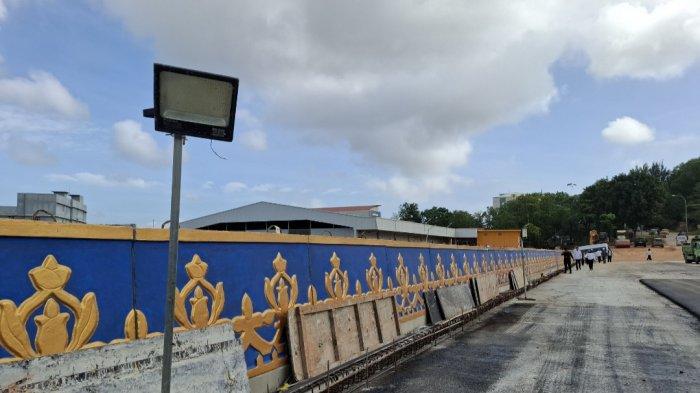Potret Pengaspalan Jalan Flyover Laksamana Ladi, Selasa (31/12/2024)