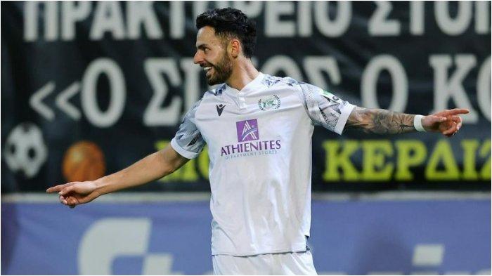 Gelandang serang alias playmaker dari Brasil, Lukas Brambilla kabarnya masuk radar Persebaya Surabaya.