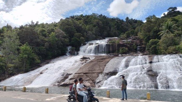 Air Terjun Temburun, Kepulauan Anambas merupakan salah satu objek wisata di Kepri