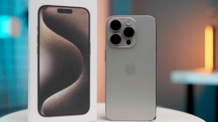 Ilustrasi iPhone 15 Pro Resmi di Indonesia.