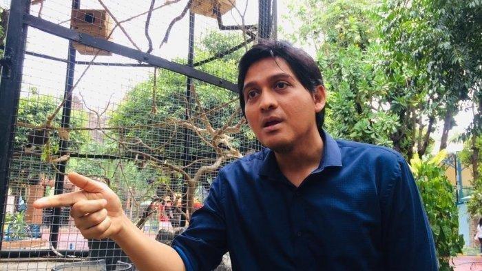 Lucky Hakim mundur dari Wakil Bupati Indramayu karena merasa tidak pantas menerima gaji Rp 200 juta per bulan.
