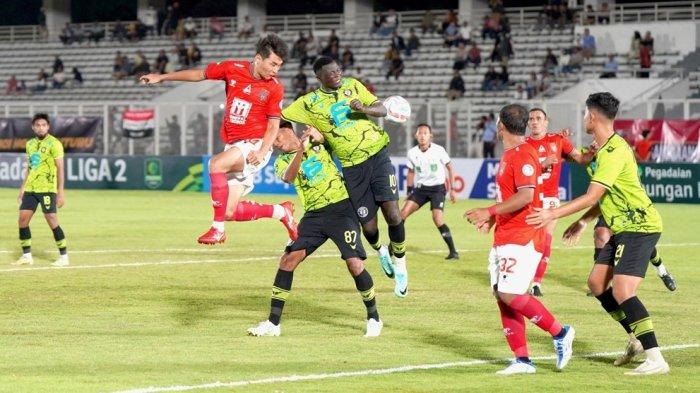 Malut United FC sukses meraih kemenangan 2-0 atas FC Bekasi City di laga grup Y babak 12 besar Pegadaian Liga 2 2023-2024, Selasa (24/01/2024)