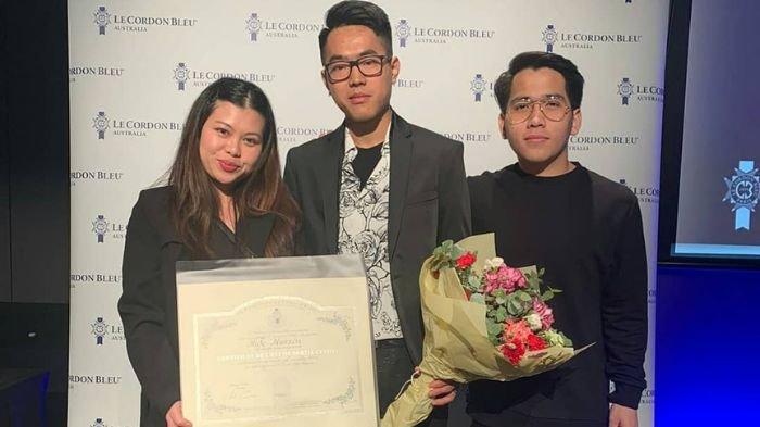 Nick MCI 11 saat lulus dari Le Cordon Bleu Melbourne, sebagaimana diunggah dalam Instagram nicknierxen.mci11, (15/11/2019).