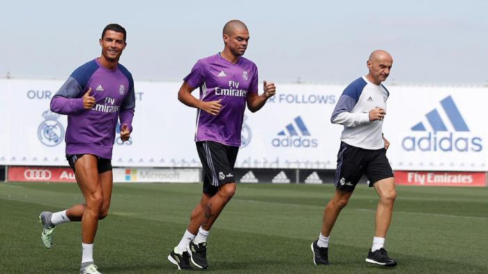 Cristiano Ronaldo dan Pepe menjalani latihan di markas Real Madrid usai menjalani liburan