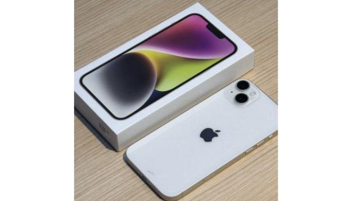 iPhone 14 plus second.