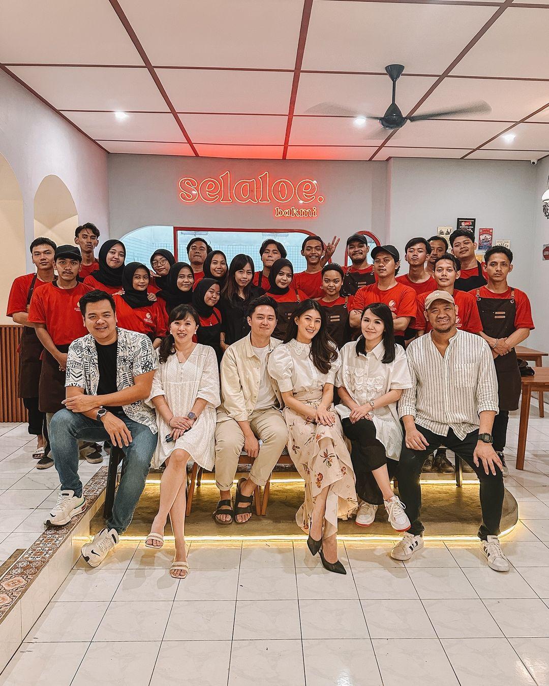Gio MasterChef Indonesia 10 bersama tim Bakmi Selaloe
