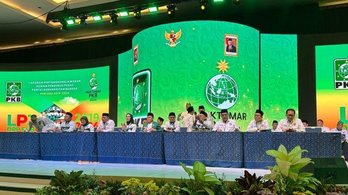 Ketua Umum Partai Kebangkitan Bangsa (PKB) Muhaimin Iskandar alias Cak Imin memimpin sidang pleno pengurus Dewan Pimpinan Pusat (DPP) untuk membacakan laporan pertanggungjawaban kepengurusan dalam Muktamar PKB.
