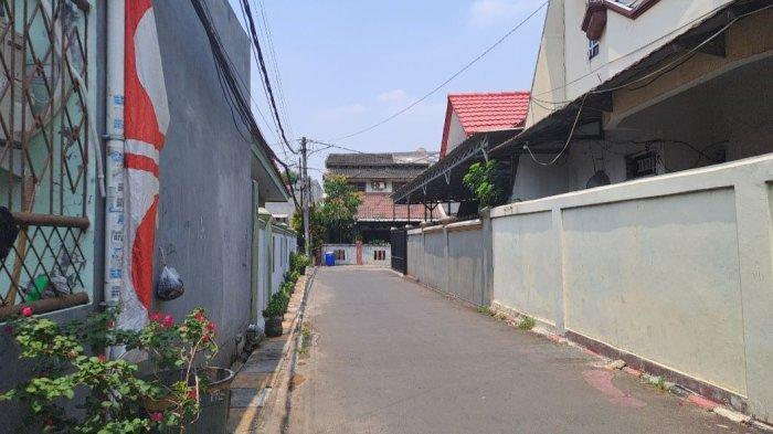 Suasana kawasan yang disebut jadi tempat tinggal GR (44) korban tewas yang diduga ditembak di Bekasi, Jawa Barat.