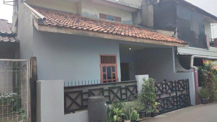 Rumah keluarga tersangka kasus penganiayaan taruna STIP Jakarta, Tegar Rafi Sanjaya di Bekasi terlihat tak berpenghuni.