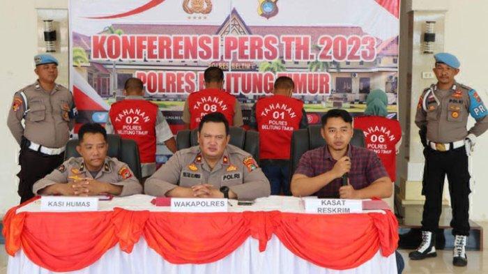 Konferensi pers yang dipimpin oleh Wakapolres Beltim Kompol Poltak ST Purba di Aula Patriatama Polres Beltim, Selasa (21/8/2023).