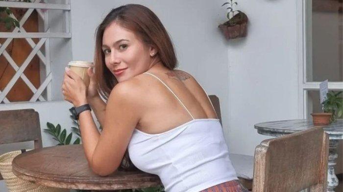 Wulan Guritno