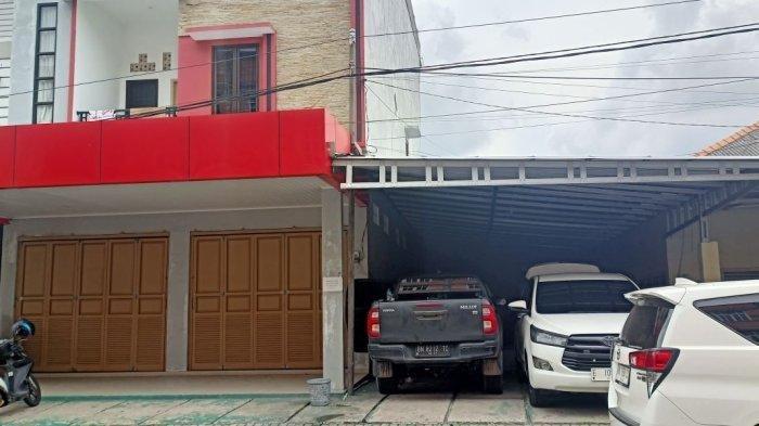 Rumah atau kediaman diduga milik Bos Timah Pangkalpinang yang didatangi Jampidsus Kejagung RI.