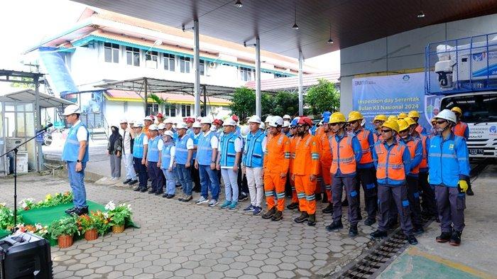 GM PLN UIW Babel, Mohammad Munief Budiman memimpin Apel Inspection Day Distribusi di PLN UIW Babel yang dilakukan serentak di seluruh Unit PLN secara daring bersama Direktur Distribusi.