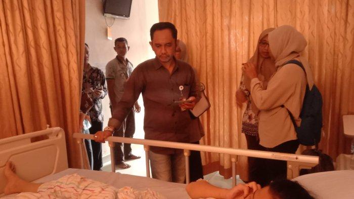 Kondisi Annisa Nova Ramadini, anggota KPPS TPS 14 Desa Air Gantang, Kecamatan Parittiga, Kabupaten Bangka Barat, Provinsi Bangka Belitung, hingga Jumat (16/2/2024) dikabarkan terus membaik.