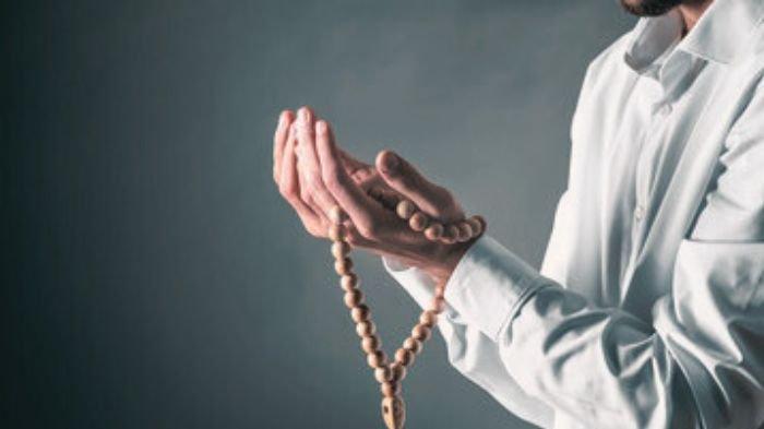 Bacaan doa sholat jenazah.