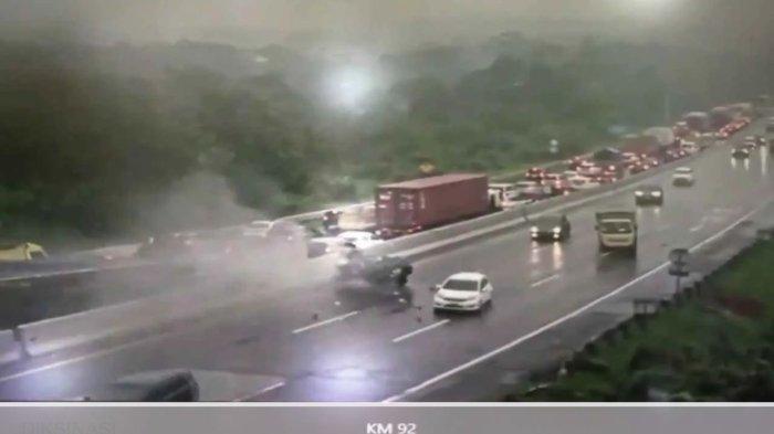 Temuan Polisi di Lokasi Kecelakaan Maut di Tol Cipularang KM 92