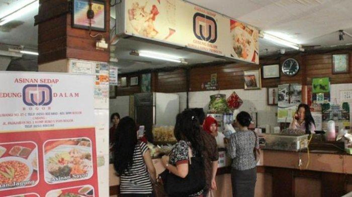 Asinan Sedap Gedung Dalam, cocok untuk dijadikan oleh-oleh kuliner Bogor karena rasanya yang khas.
