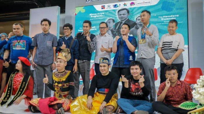 Komunitas Peduli Anak Kebutuhan Khusus (Kompakk) menggelar Talkshow Ayah Hebat di atrium lantai 2 Mal Botani Square, Jalan Pajajaran, Kota Bogor, Minggu (13/8/2023).