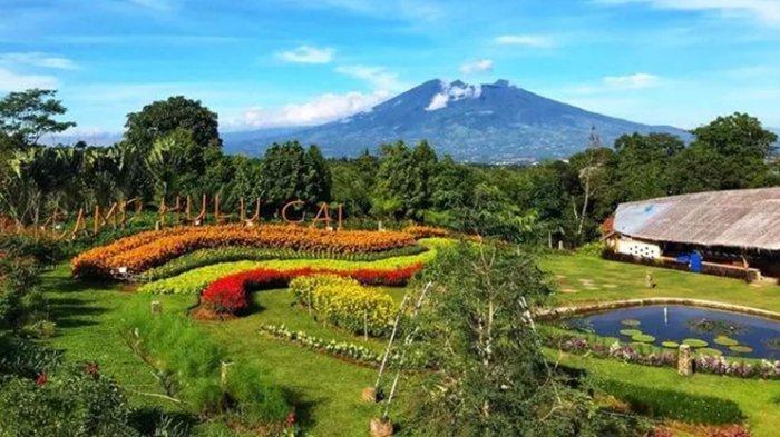 Camp Hulu Cai adalah sebuah tempat wisata di Bogor yang menawarkan berbagai fasilitas dan aktivitas menarik dengan pemandangan alam yang indah dan sejuk.