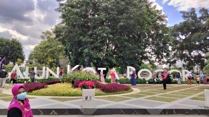 Pasca Gembos Ban Yang dilakukan Dishub di area parkir Alun-Alun Kota Bogor, Kini Dibeberapa Titik Masih Ada Larangan Parkir, Rabu (8/6/2022).