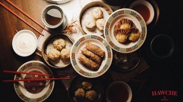 Tempat kuliner Bogor Hawche Dimsum Bar ini punya konsep yang otentik baik dari segi bangunan maupun makanannya.