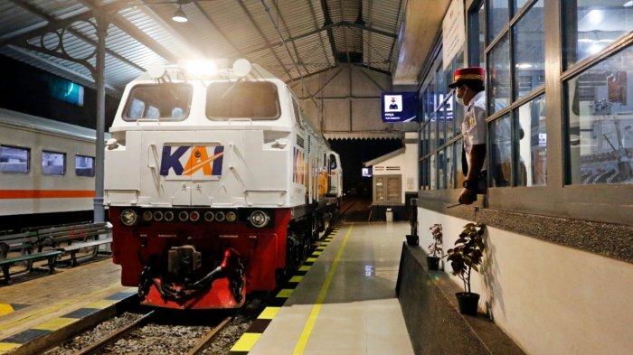 Kereta Api Pangrango lintas Bogor - Sukabumi